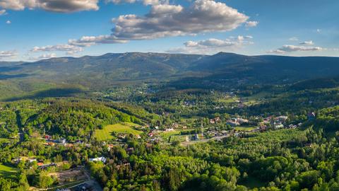 8% - stała stopa zwrotu corocznie waloryzowana o inflację